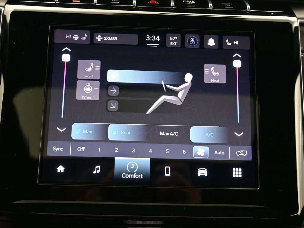 New 2025 Jeep Grand Cherokee Laredo X w/ Luxury Tech Group I image 24