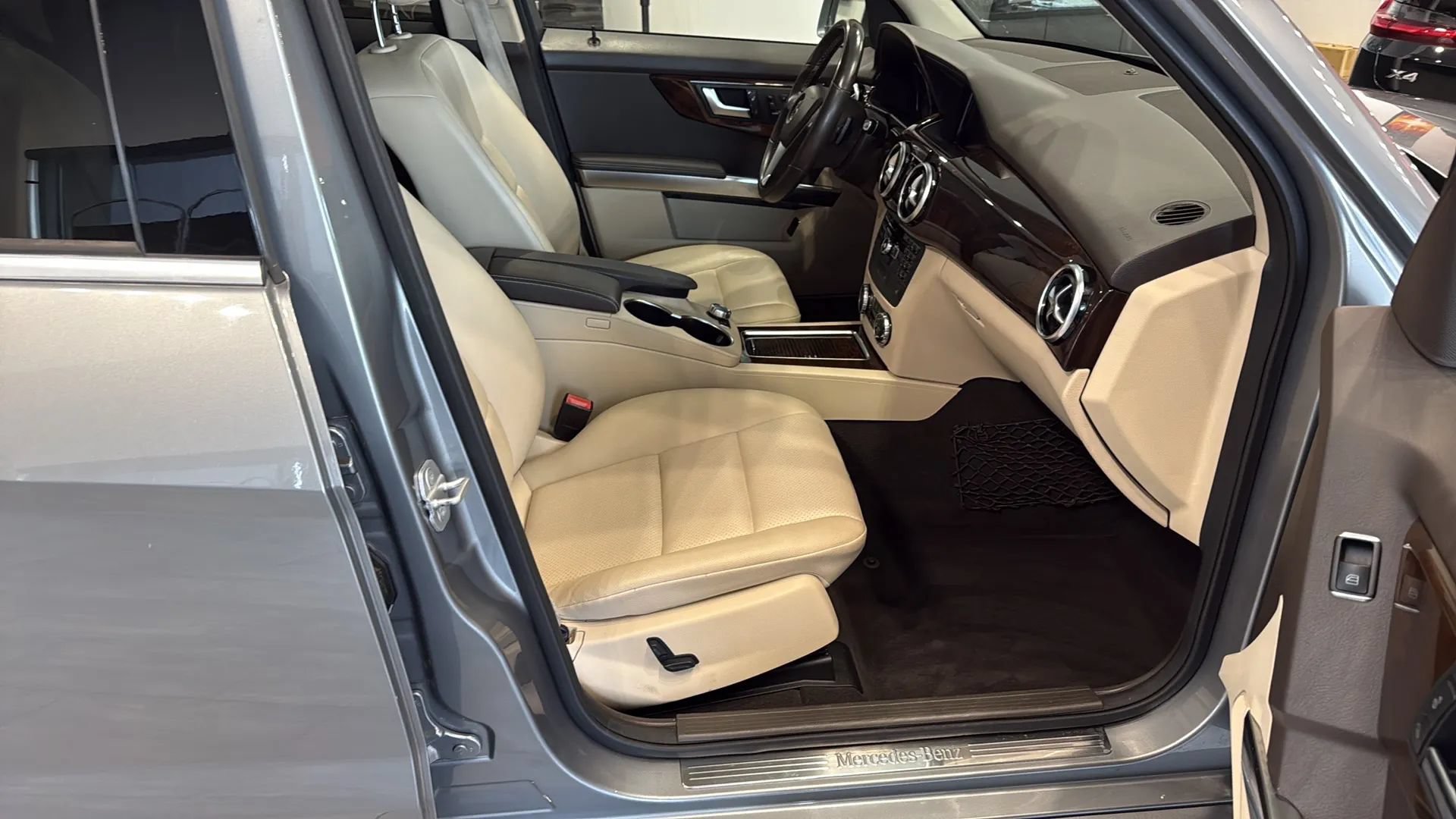 Used 2014 Mercedes-Benz GLK 350 2WD image 45