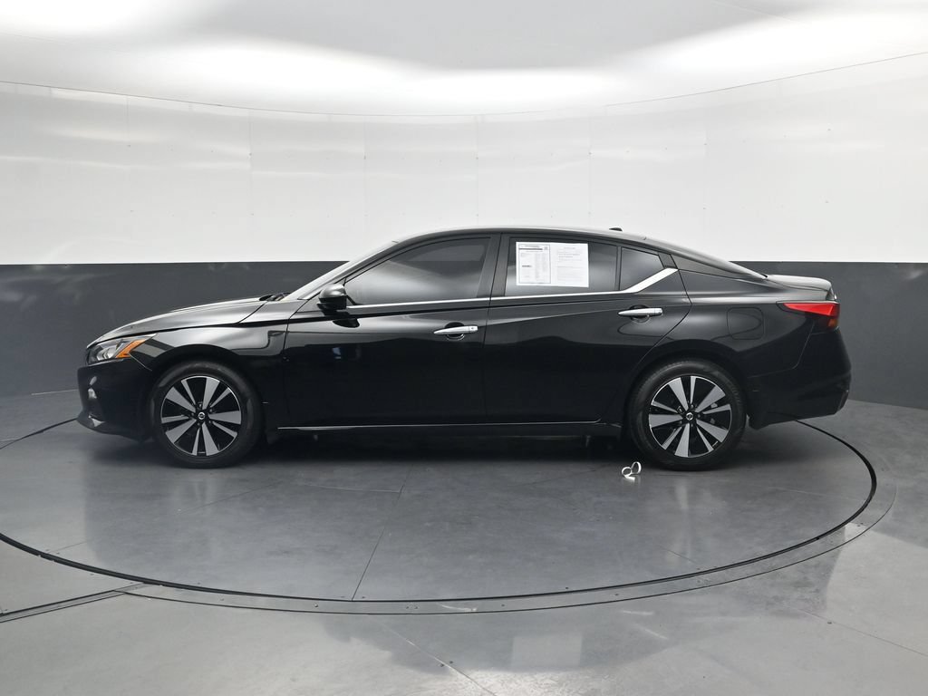 Used 2022 Nissan Altima 2.5 SV FWD image 11