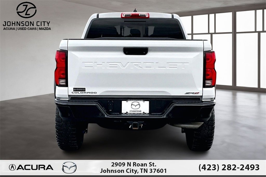 Used 2024 Chevrolet Colorado ZR2 w/ ZR2 Convenience Package III image 4