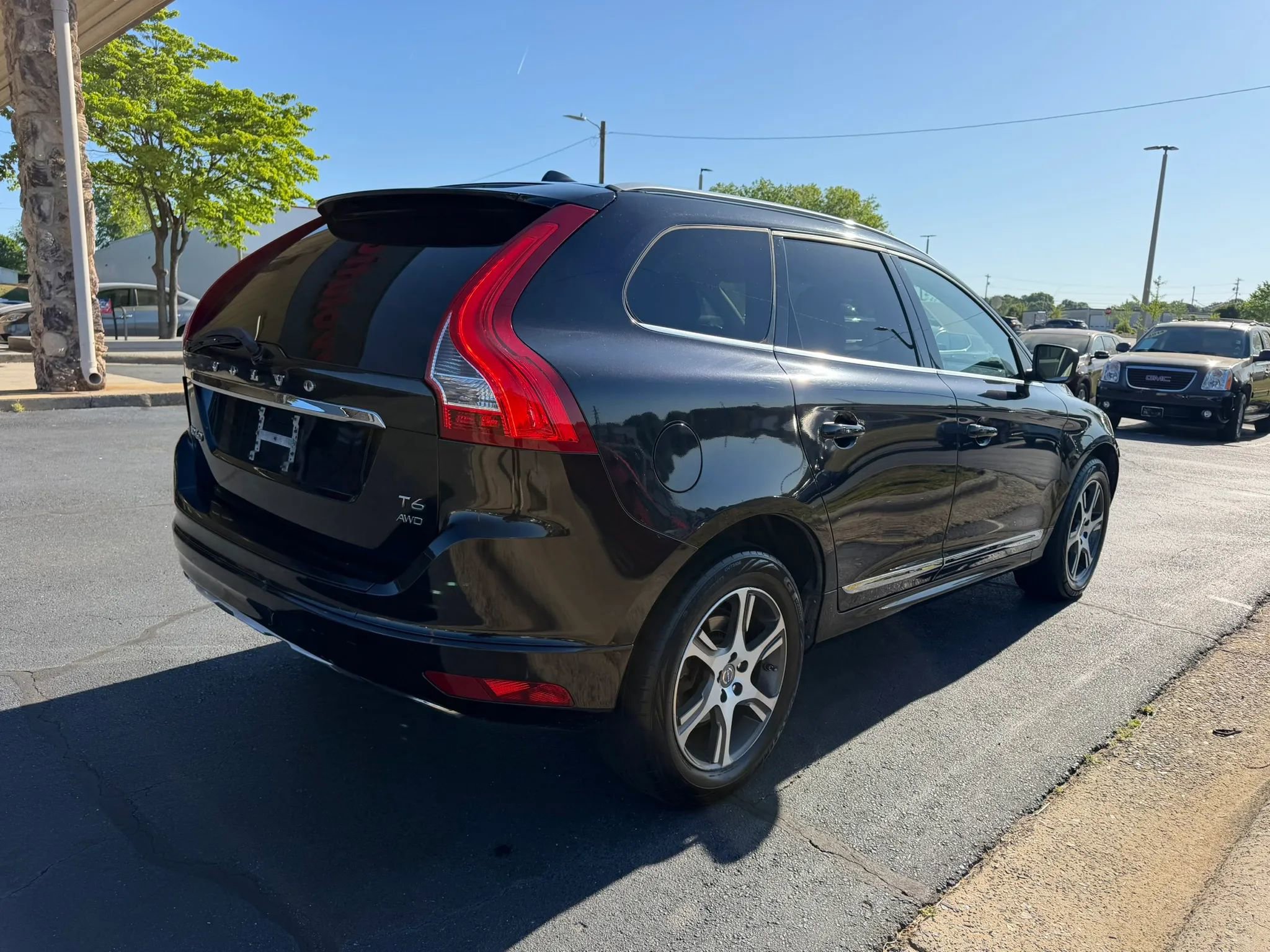 Used 2014 Volvo XC60 T6 AWD/4WD image 7