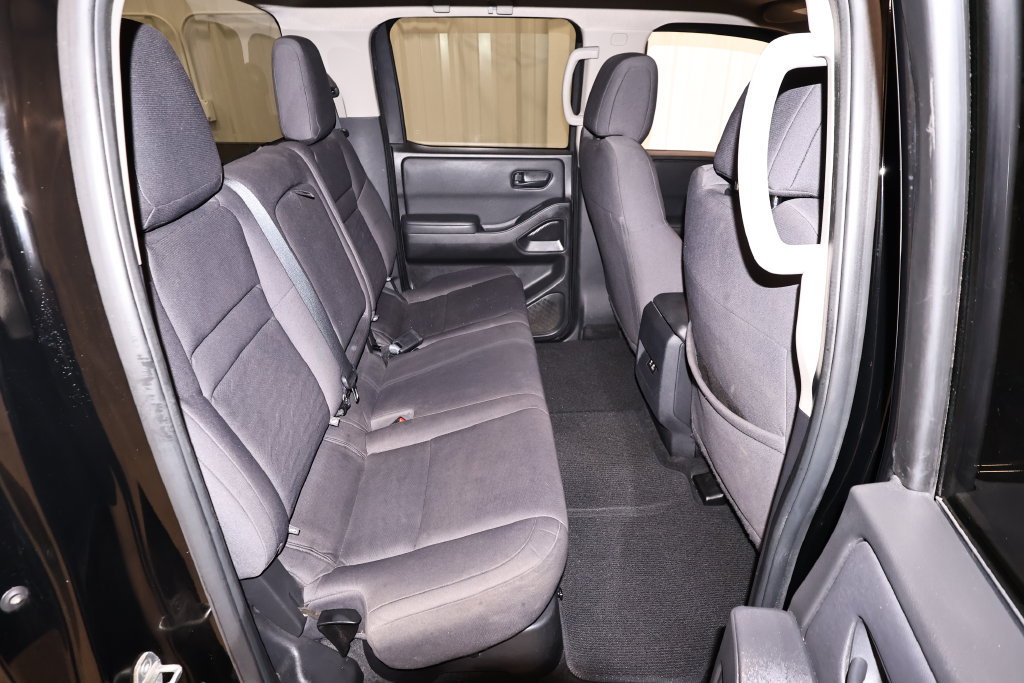 Used 2022 Nissan Frontier S w/ Technology Package AWD/4WD image 16