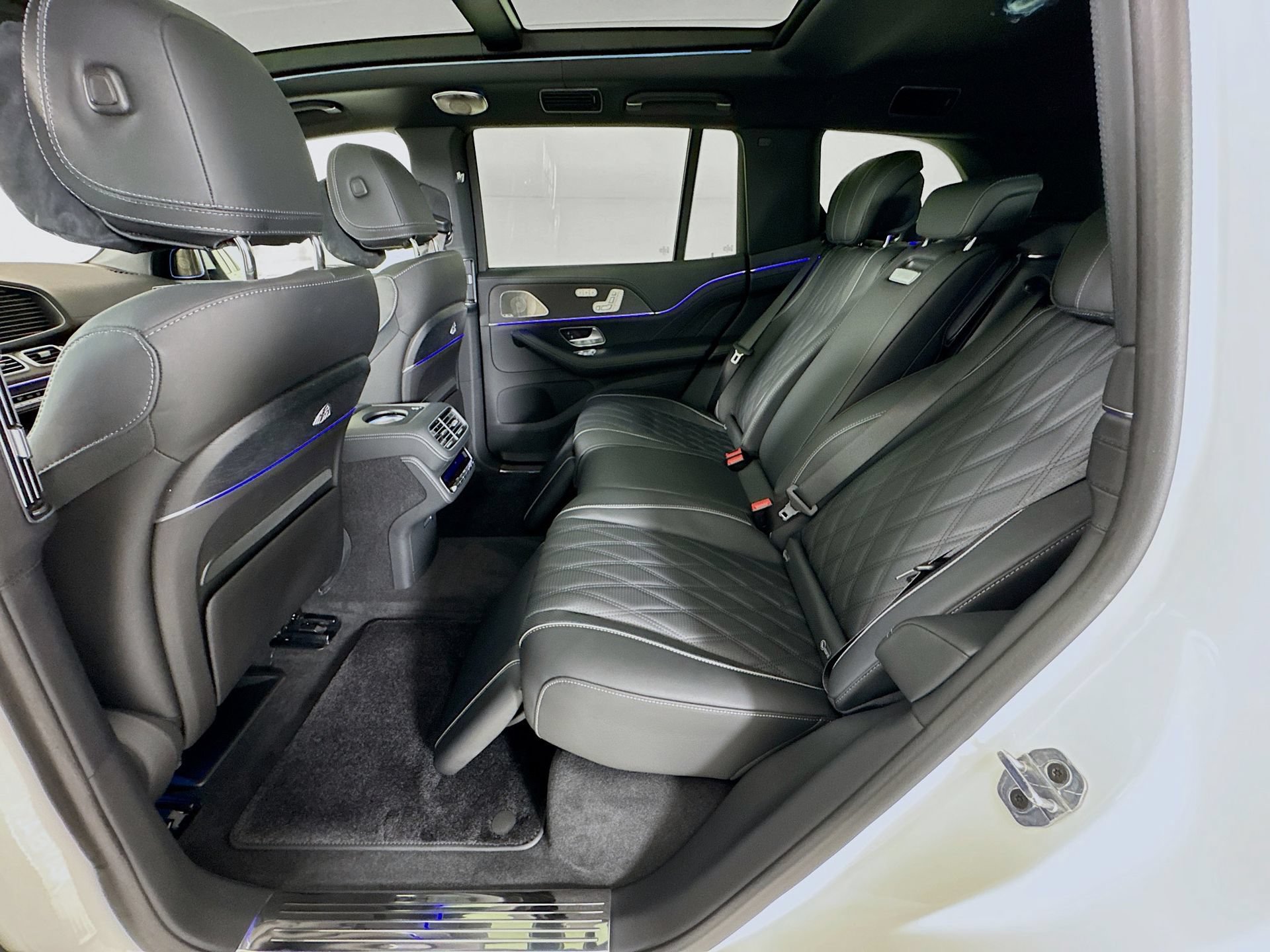 New 2026 Mercedes-Benz Maybach GLS 600 4MATIC image 27