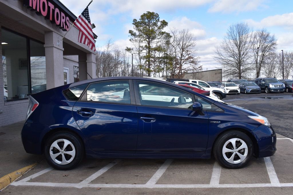 Used 2013 Toyota Prius Four FWD image 7