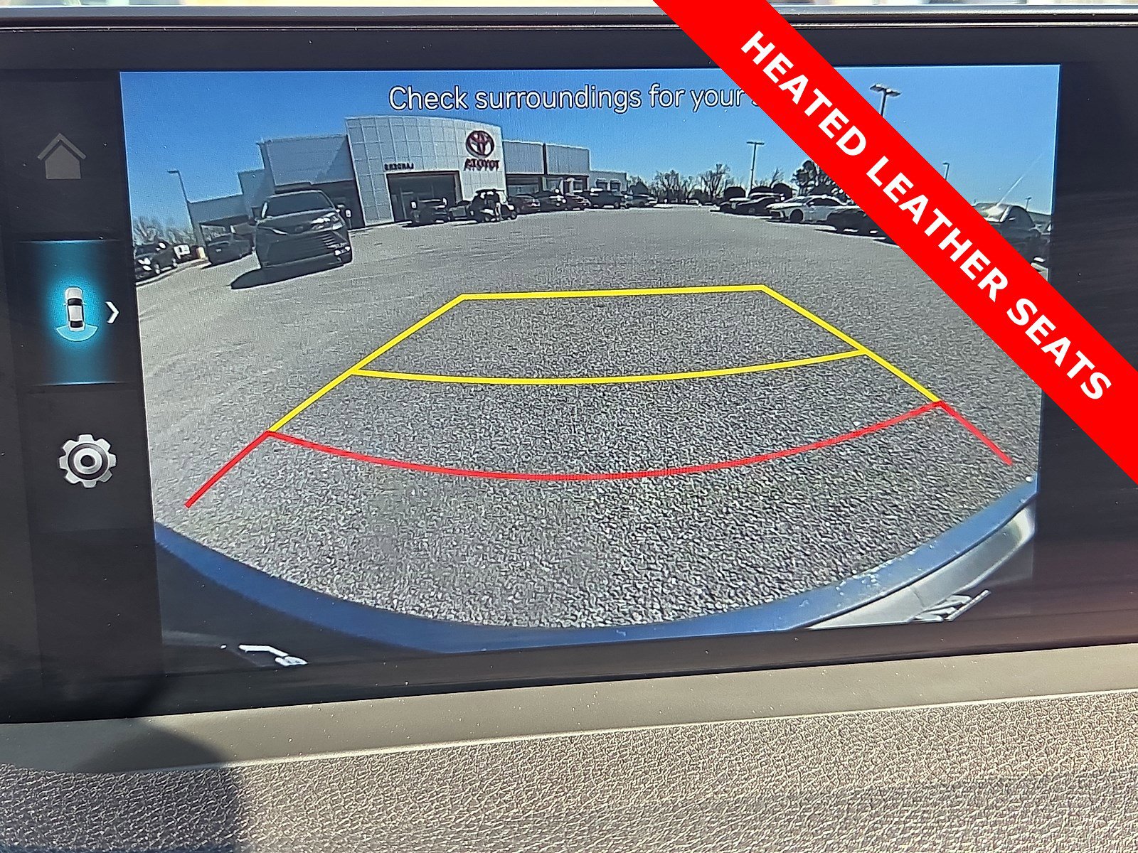 Used 2025 Genesis GV70 2.5T AWD/4WD image 18