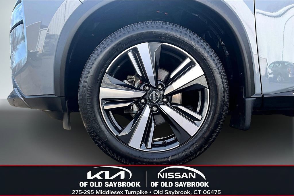 Used 2023 Nissan Rogue SL image 34