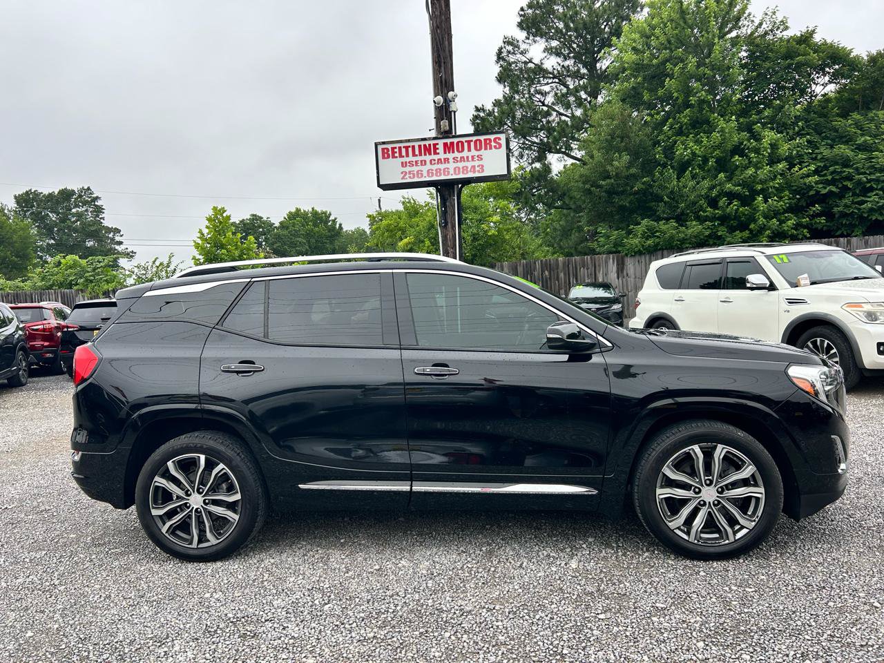 Used 2018 GMC Terrain Denali w/ Advanced Safety Package FWD image 3