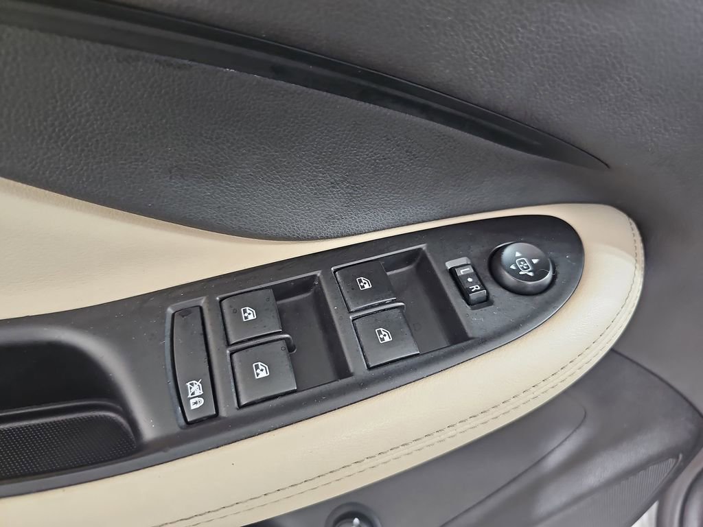 Used 2019 Buick Envision Preferred AWD/4WD image 32