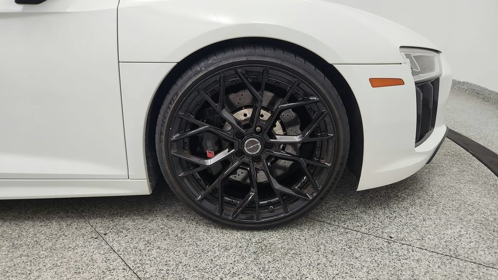 Used 2017 Audi R8 V10 AWD/4WD image 27