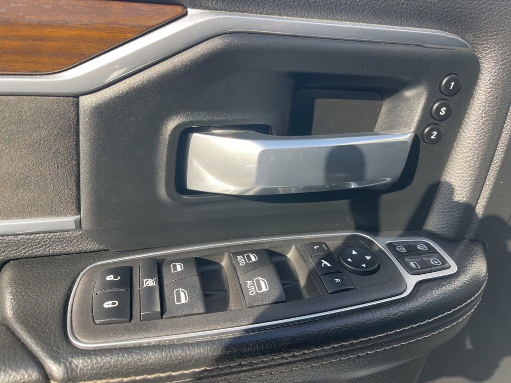 Used 2024 RAM 2500 Laramie image 12