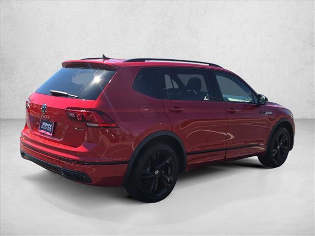 Used 2024 Volkswagen Tiguan SE R-Line AWD/4WD image 5