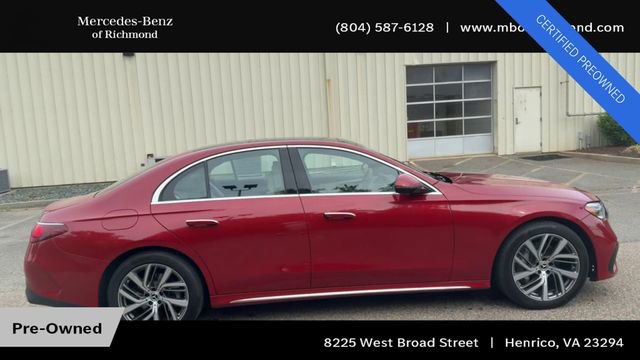 Used 2025 Mercedes-Benz E 350 4MATIC Sedan image 3