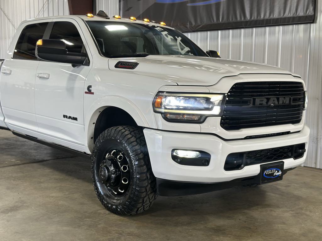 Used 2020 RAM 3500 Laramie image 14