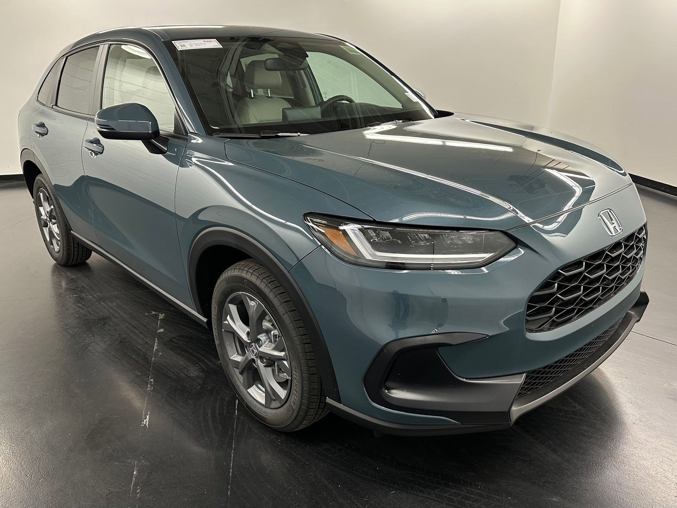 New 2026 Honda HR-V LX image 7