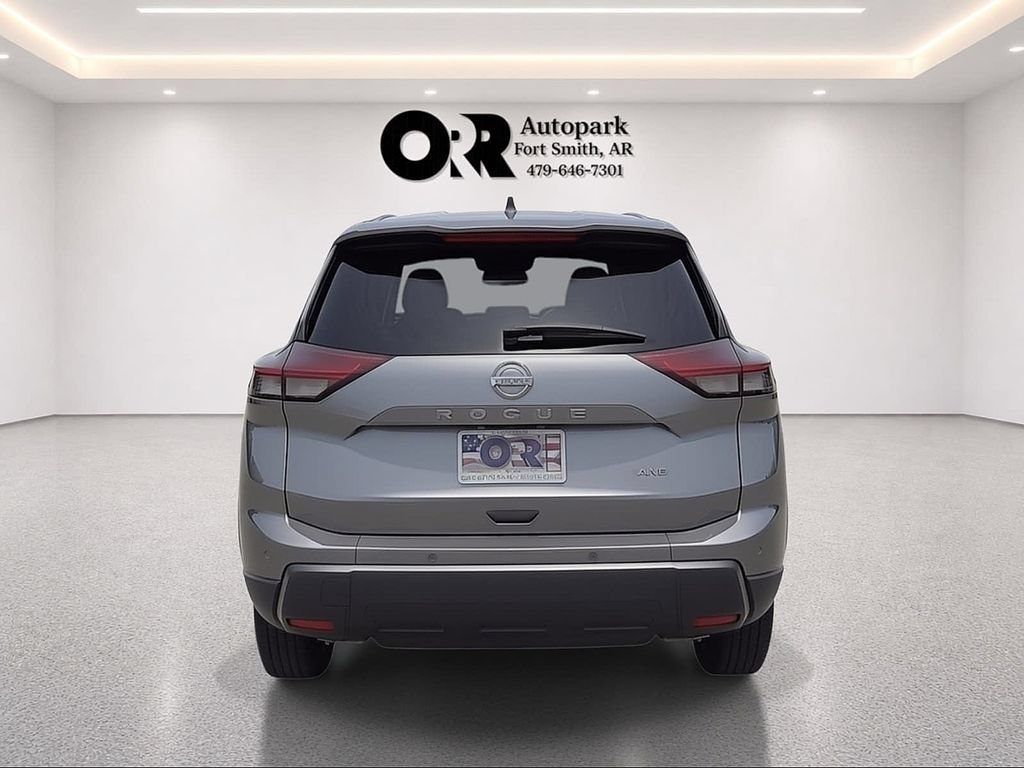 Used 2025 Nissan Rogue SV AWD/4WD image 20