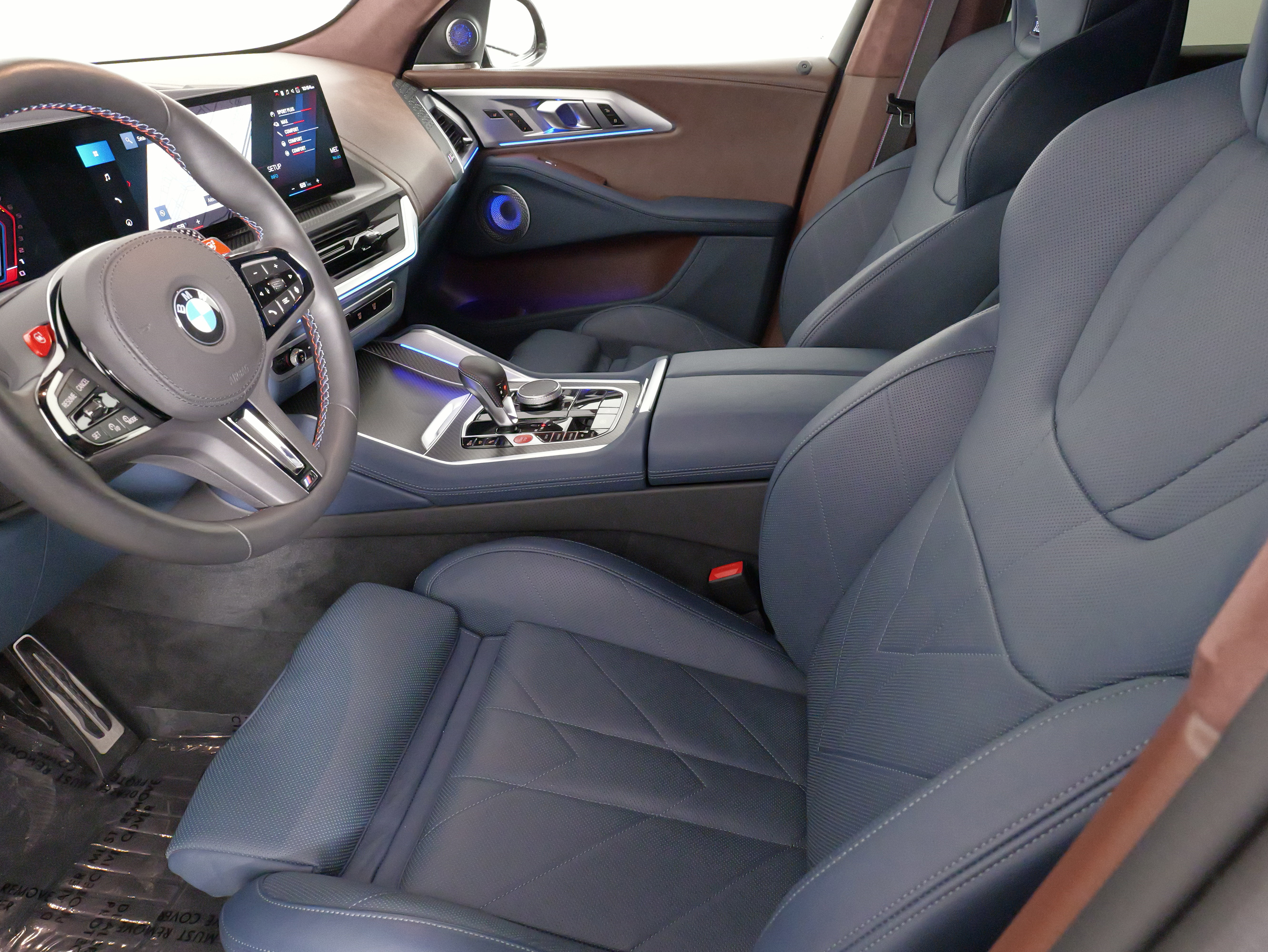 Used 2023 BMW XM w/ M Driver's Package AWD/4WD image 37
