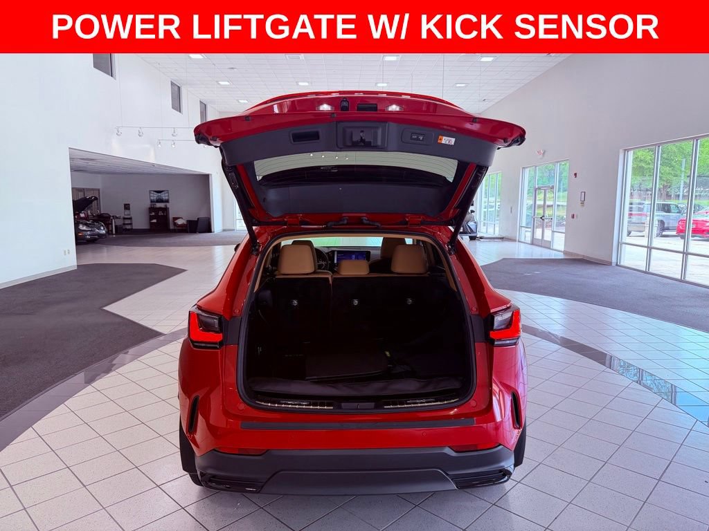 Certified 2025 Lexus NX 250 FWD w/ Accessory Package (K3) image 8