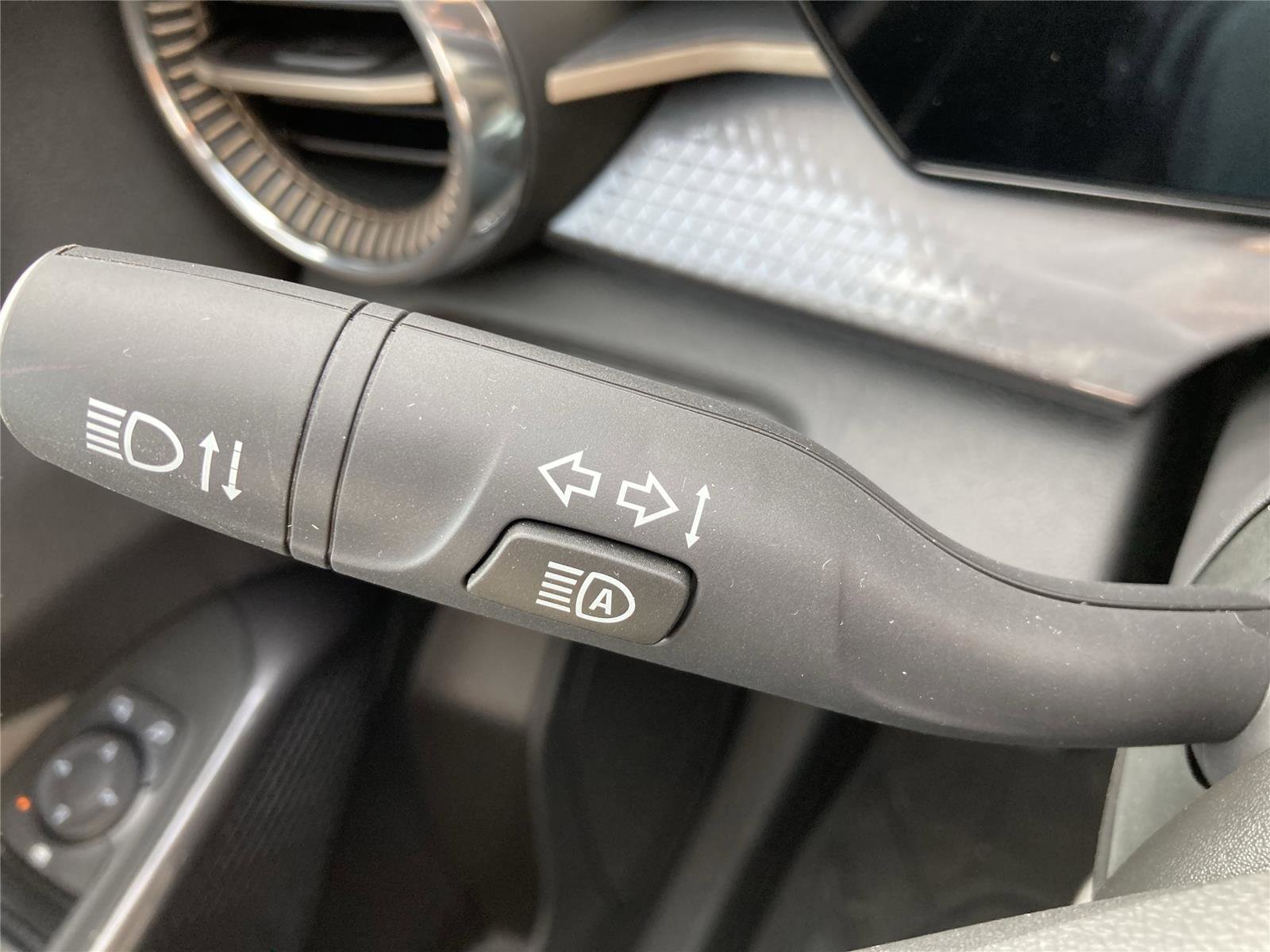 New 2026 Chevrolet Trax ACTIV w/ Sunroof Package image 24