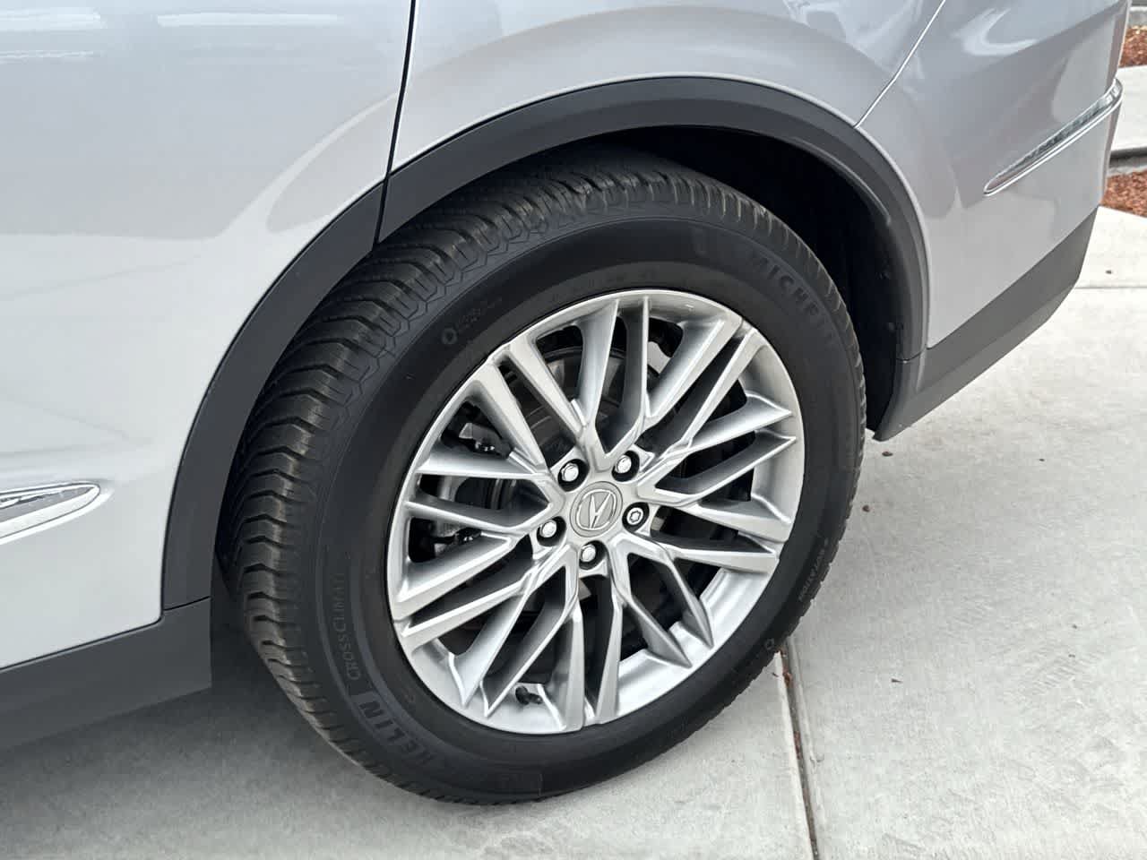 Used 2023 Acura MDX w/ Advance Package AWD/4WD image 8