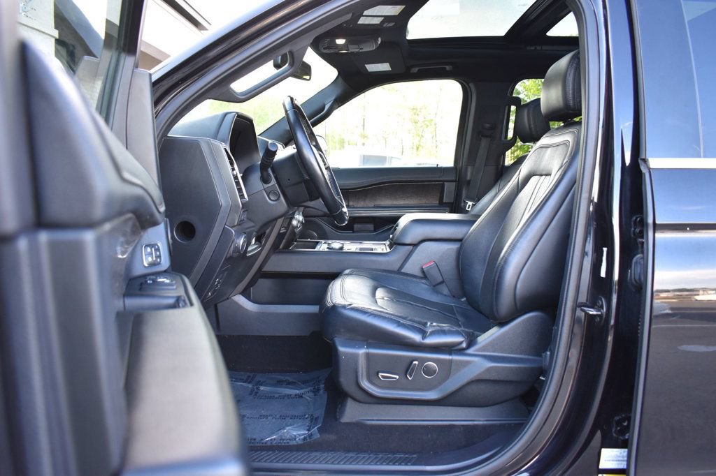 Used 2019 Ford Expedition Max Limited RWD image 12