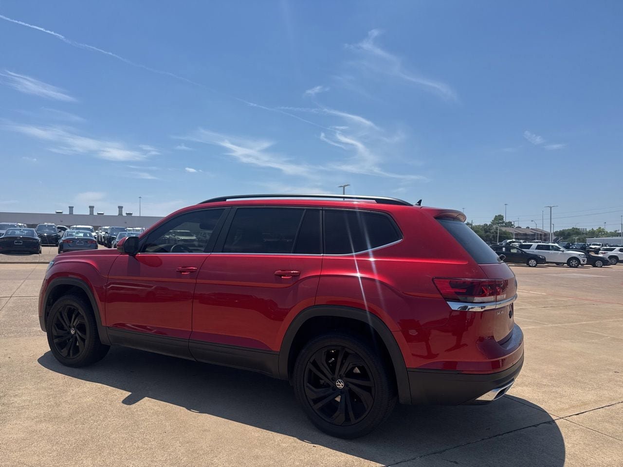 Used 2022 Volkswagen Atlas SE AWD/4WD image 12