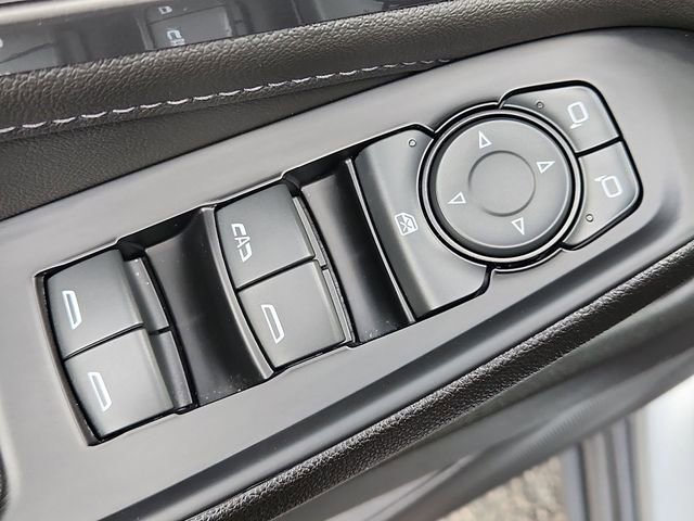 Used 2023 Chevrolet Traverse LT image 22