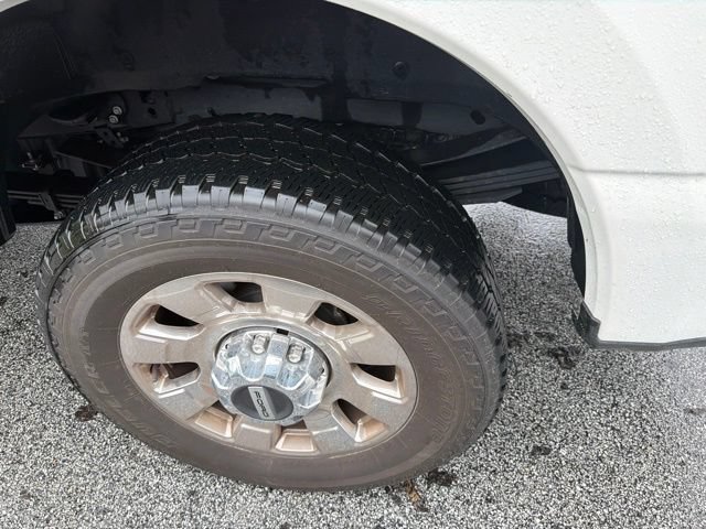 Used 2025 Ford F350 Lariat w/ Lariat Ultimate Package AWD/4WD image 17