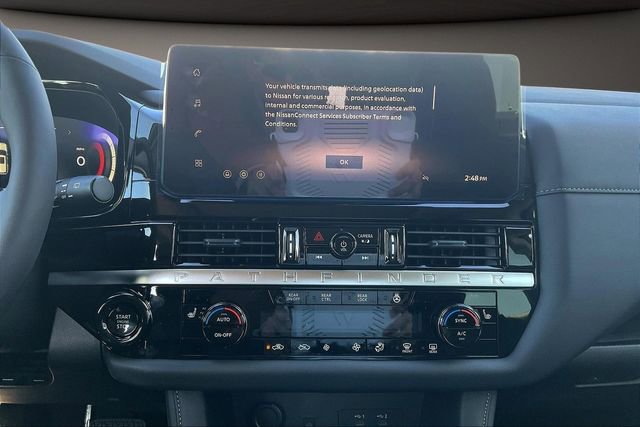 New 2026 Nissan Pathfinder SL image 6