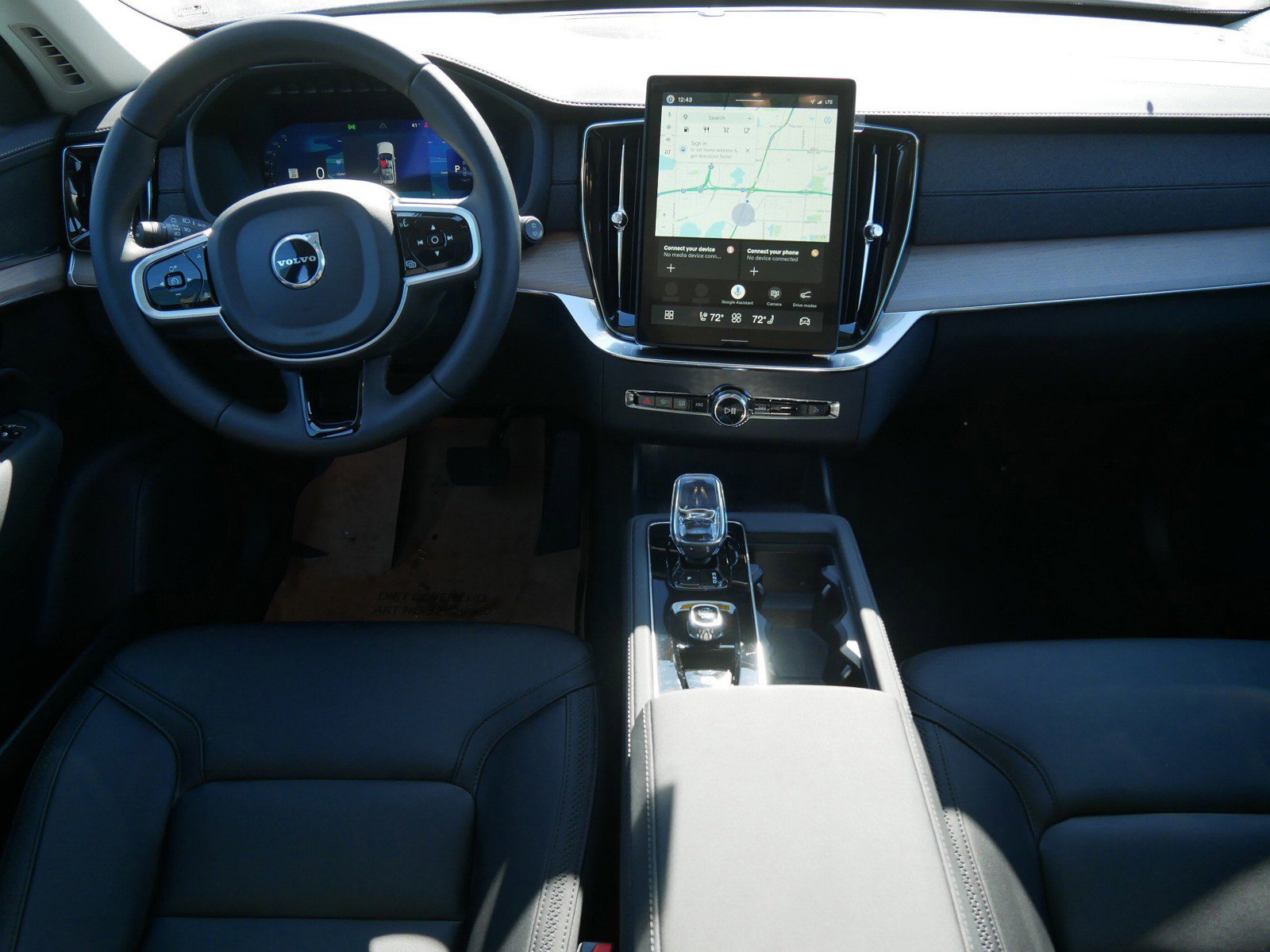 New 2026 Volvo XC90 B5 Core image 7