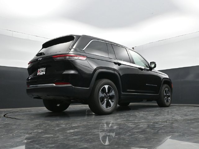 Used 2024 Jeep Grand Cherokee Limited 4xe AWD/4WD image 59