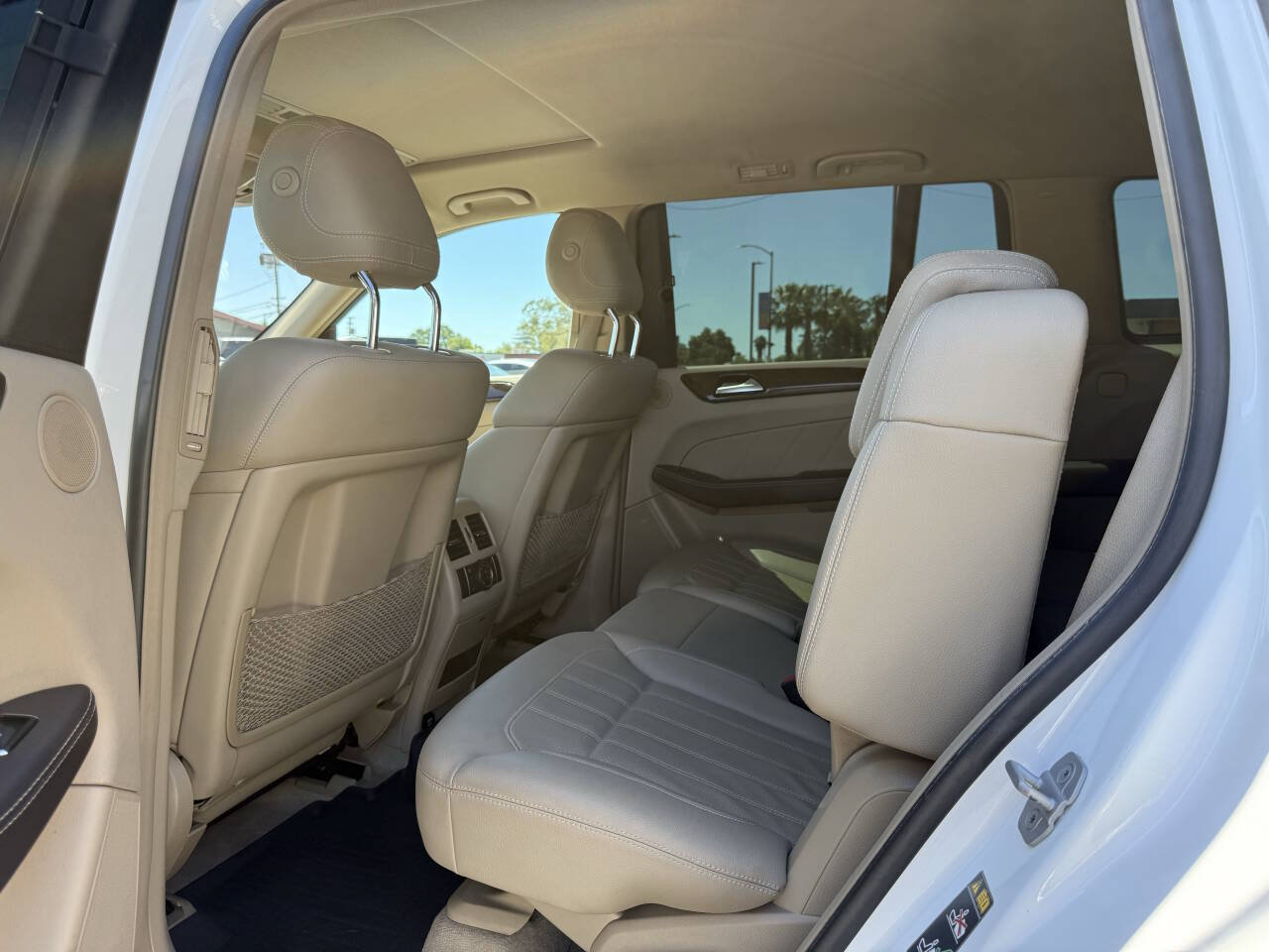 Used 2016 Mercedes-Benz GL 450 4MATIC image 11