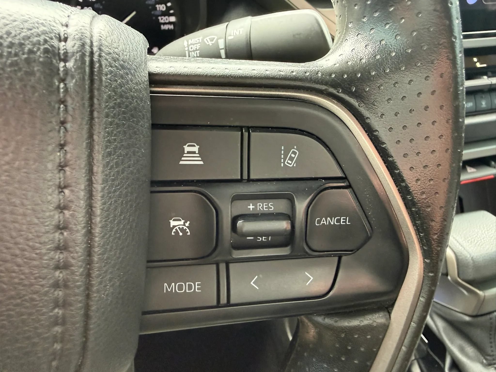 Used 2025 Toyota Tundra SR5 w/ SR5 Convenience Package AWD/4WD image 26