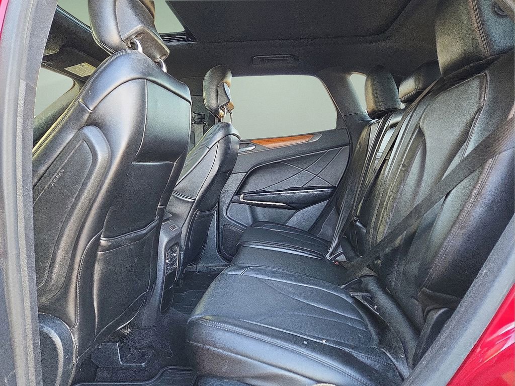 Used 2017 Lincoln MKC Reserve image 16