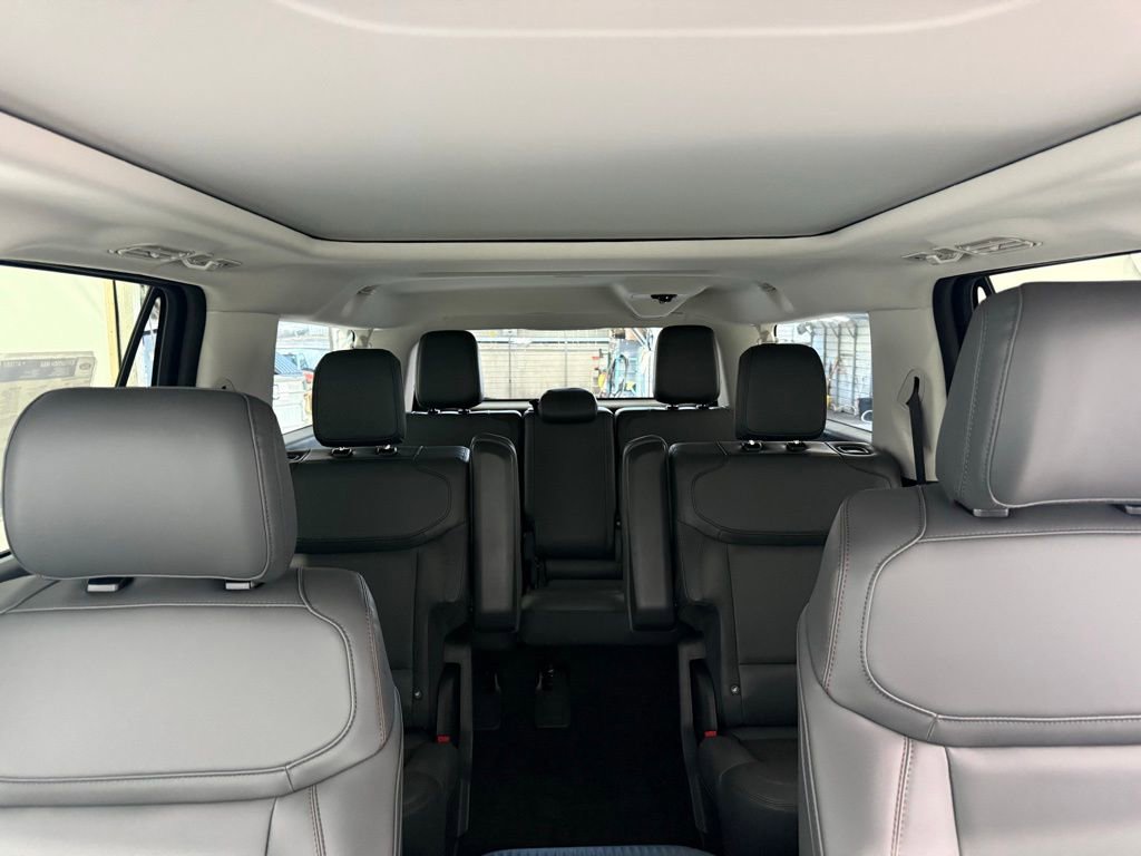 New 2025 Ford Expedition Max Active image 35