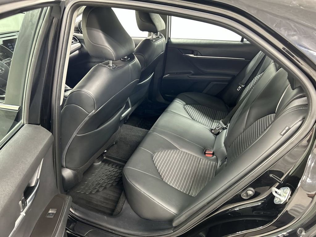 Used 2022 Toyota Camry SE AWD/4WD image 19