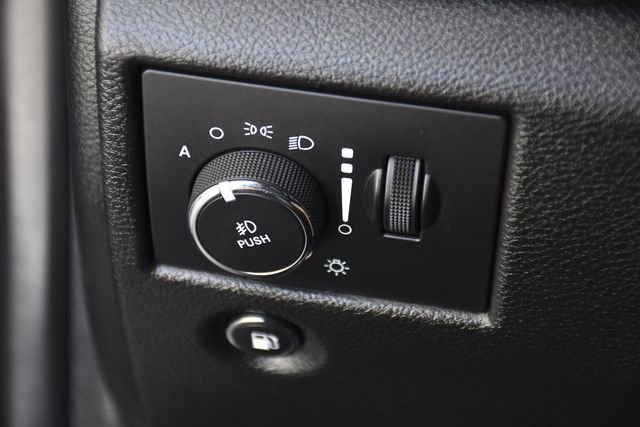 Used 2021 Jeep Grand Cherokee Laredo X RWD image 18