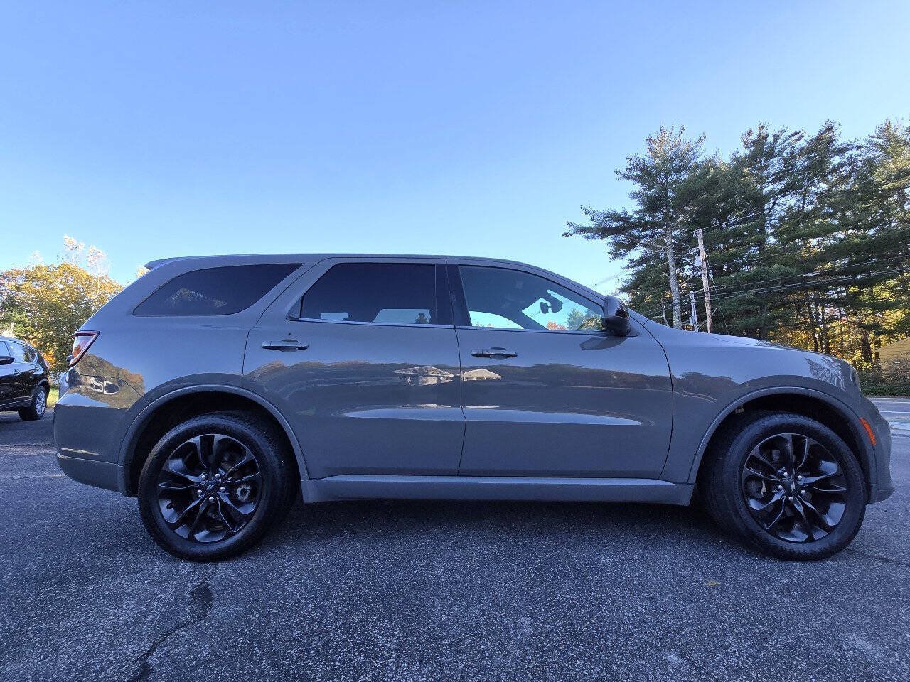 Used 2021 Dodge Durango GT w/ Blacktop Package AWD/4WD image 8