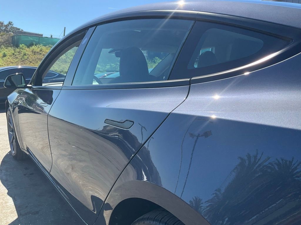 Used 2023 Tesla Model 3 Standard Range image 89