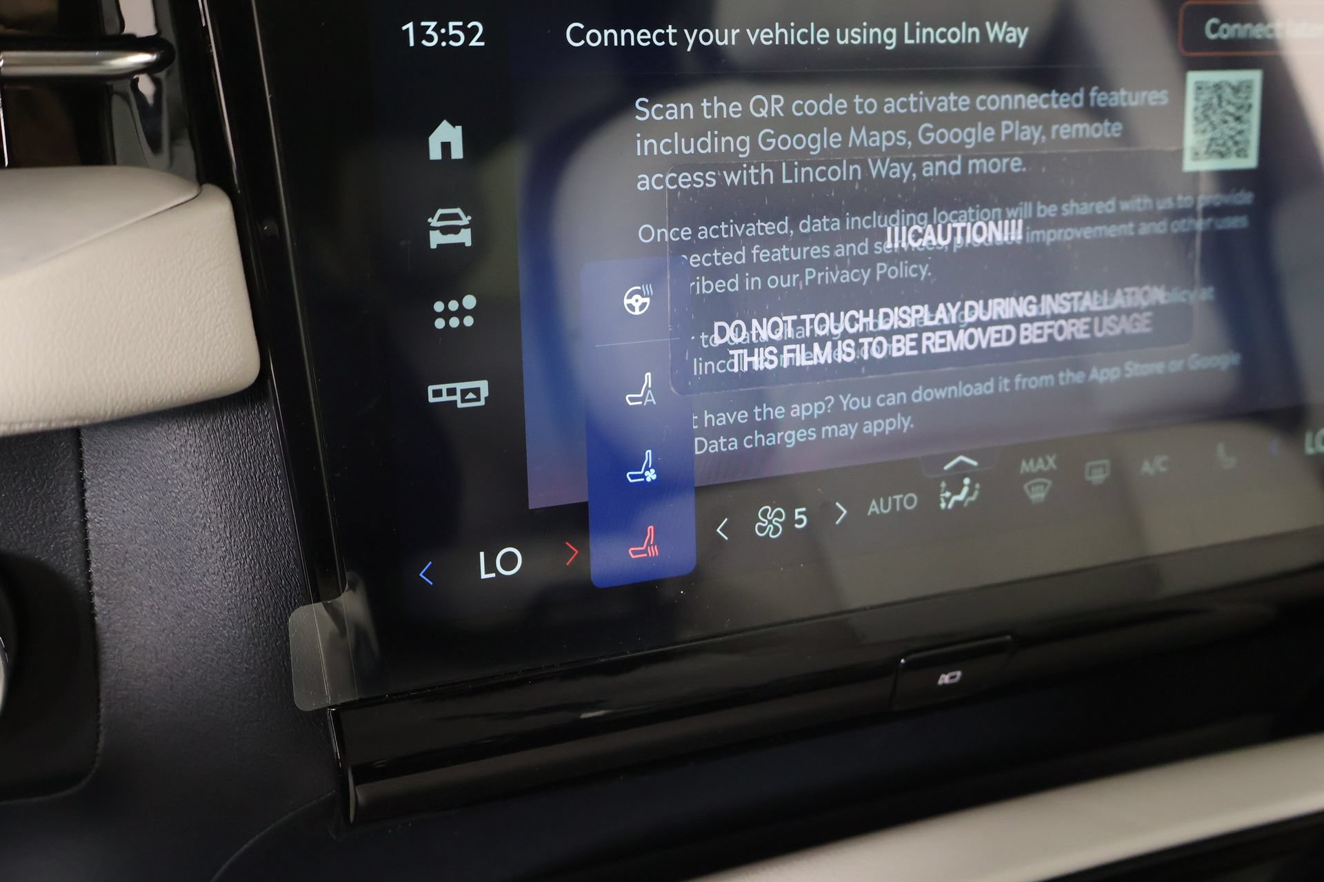 New 2026 Lincoln Navigator Premiere AWD/4WD image 7