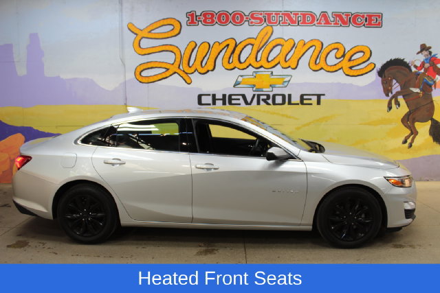 Used 2021 Chevrolet Malibu LT FWD image 1