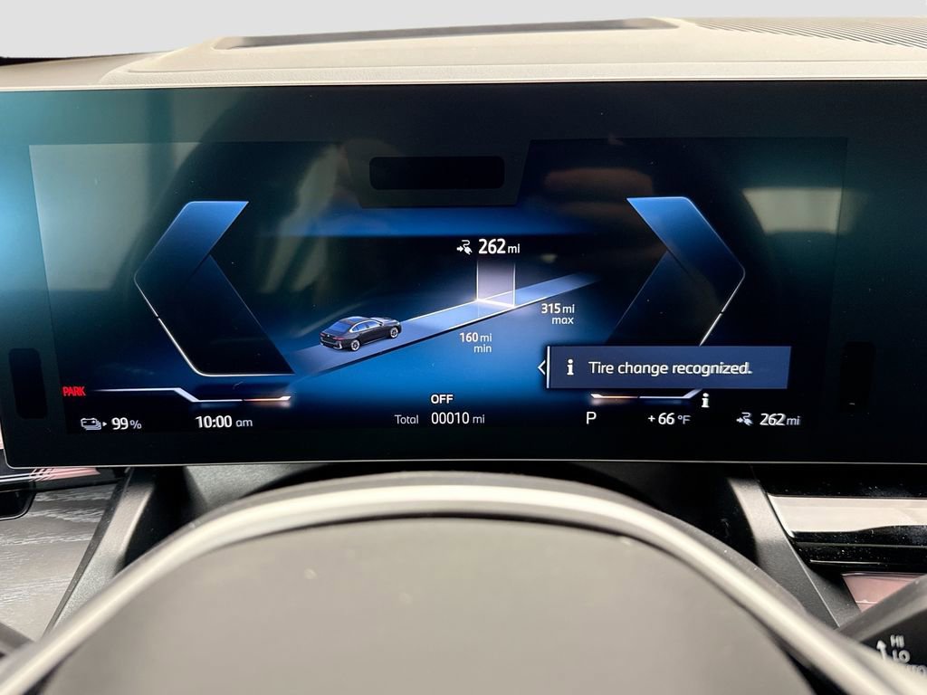 New 2026 BMW i5 eDrive40 image 33