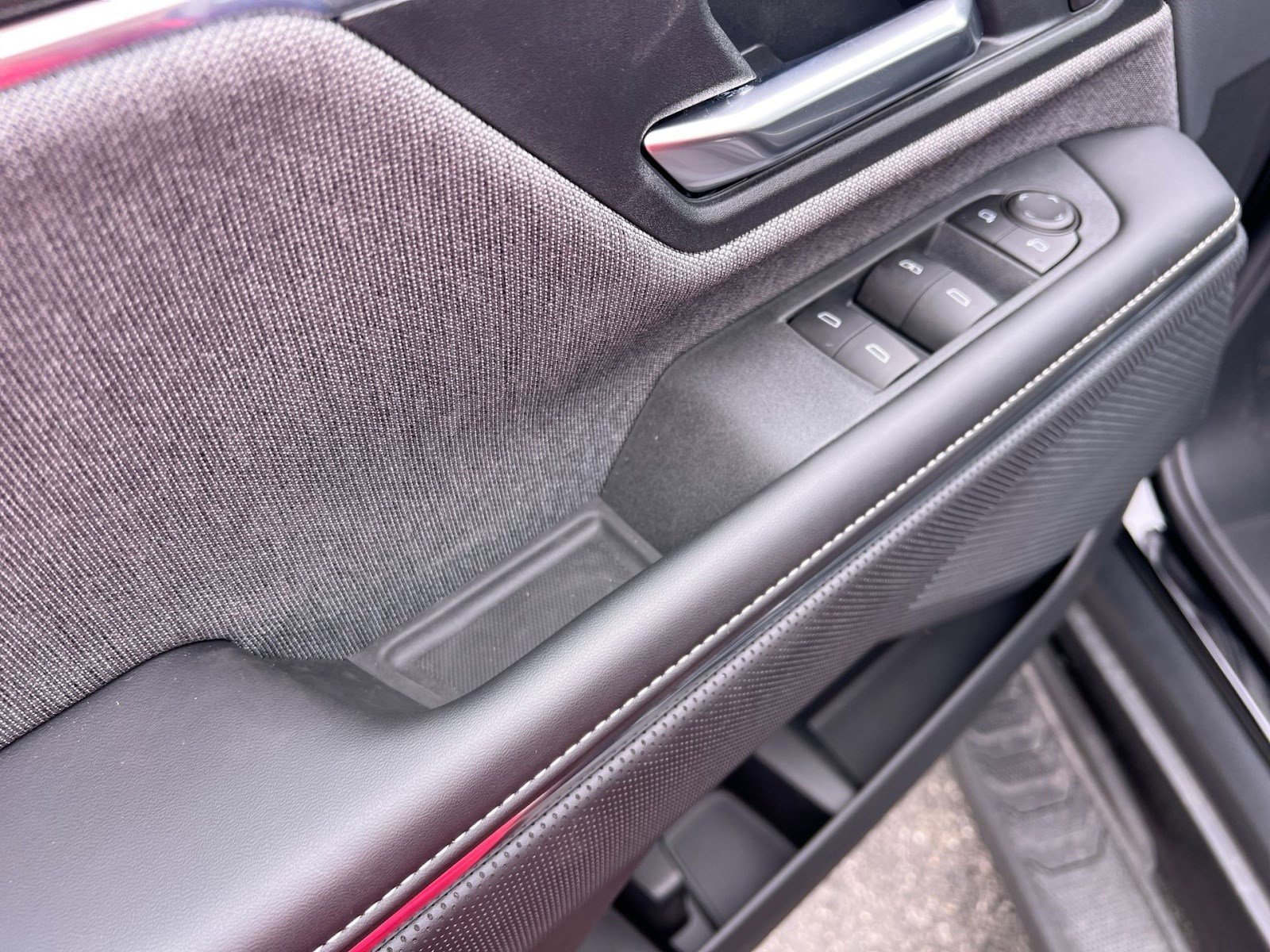 New 2026 GMC Sierra EV Elevation image 13