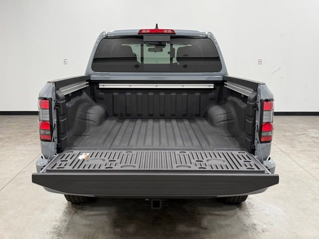 Used 2026 Nissan Frontier PRO-4X w/ Pro-4x Convenience Package AWD/4WD image 12