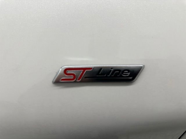 Used 2025 Ford Explorer ST-Line w/ ST-Line Street Pack AWD/4WD image 13