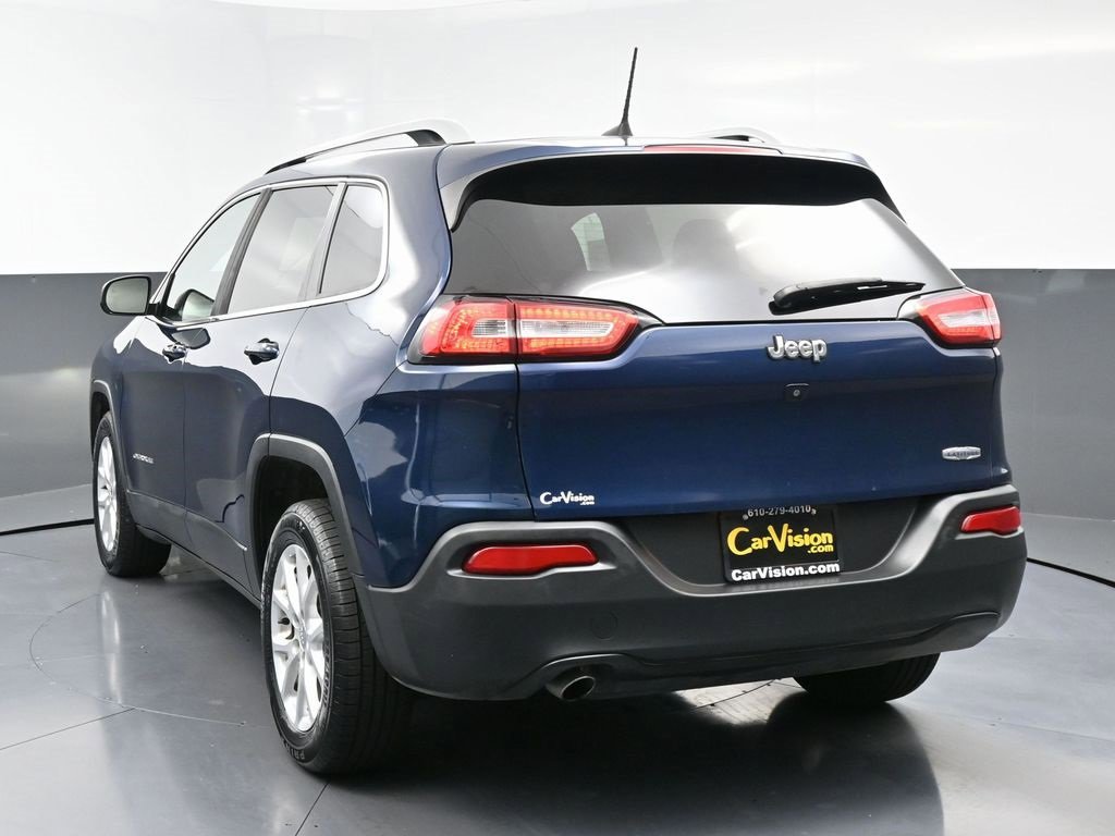 Used 2018 Jeep Cherokee Latitude Plus image 7