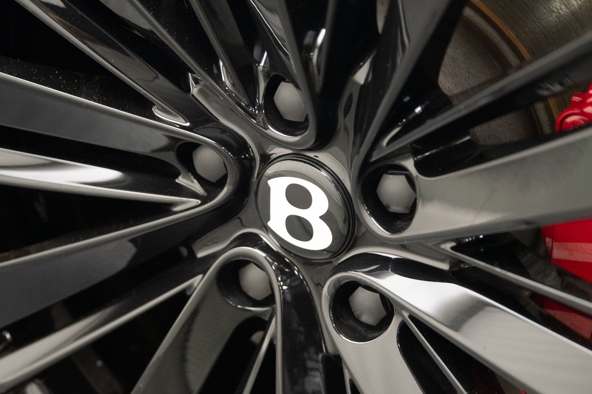Used 2023 Bentley Flying Spur W12 image 38