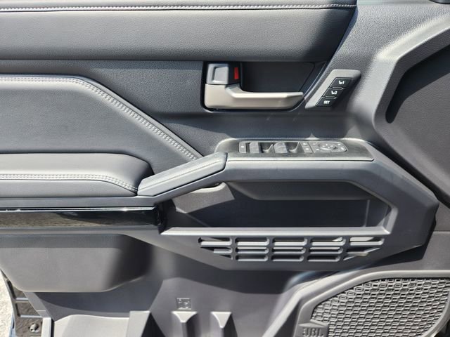 New 2026 Toyota 4Runner Limited AWD/4WD image 21