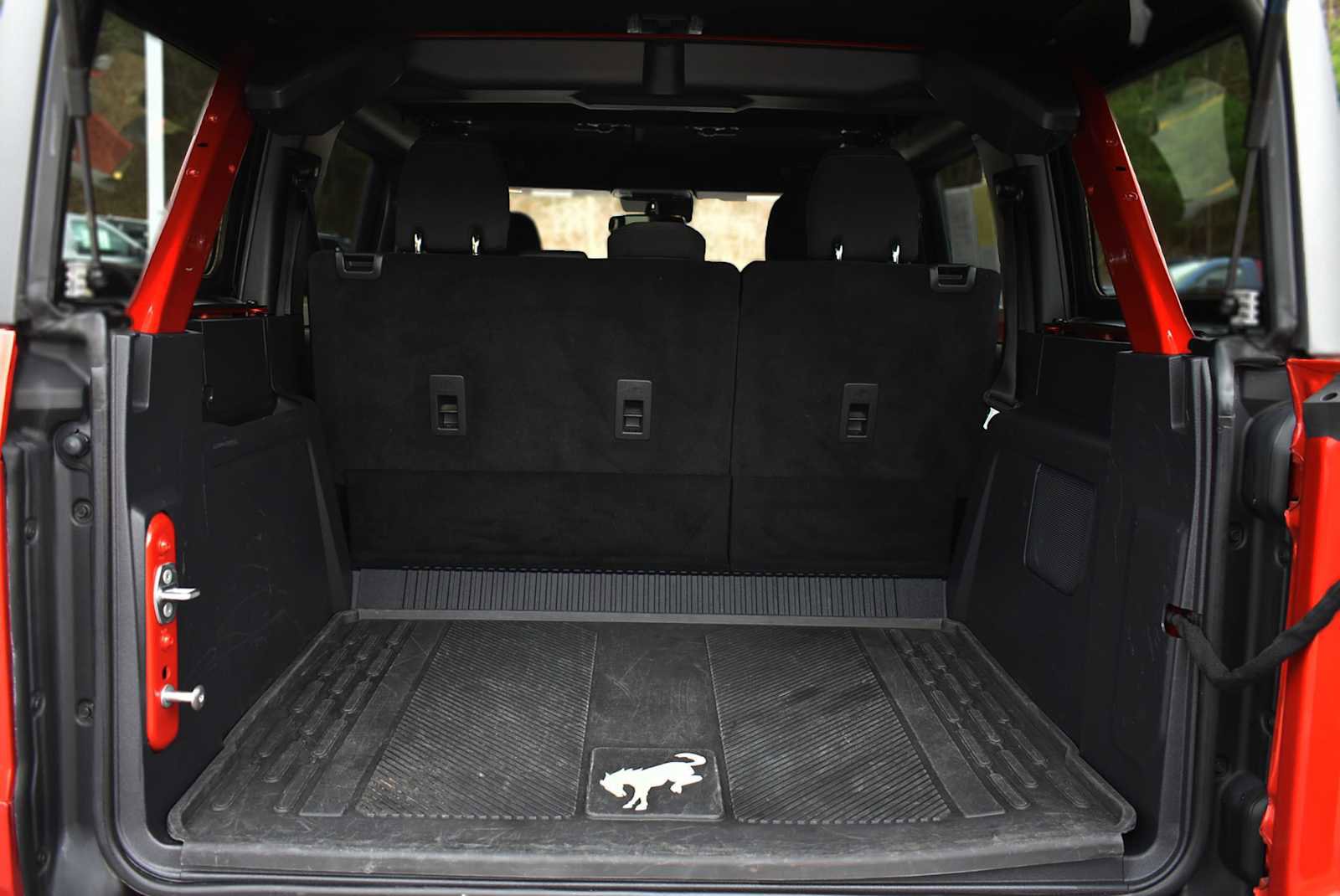 Used 2023 Ford Bronco Wildtrak image 11