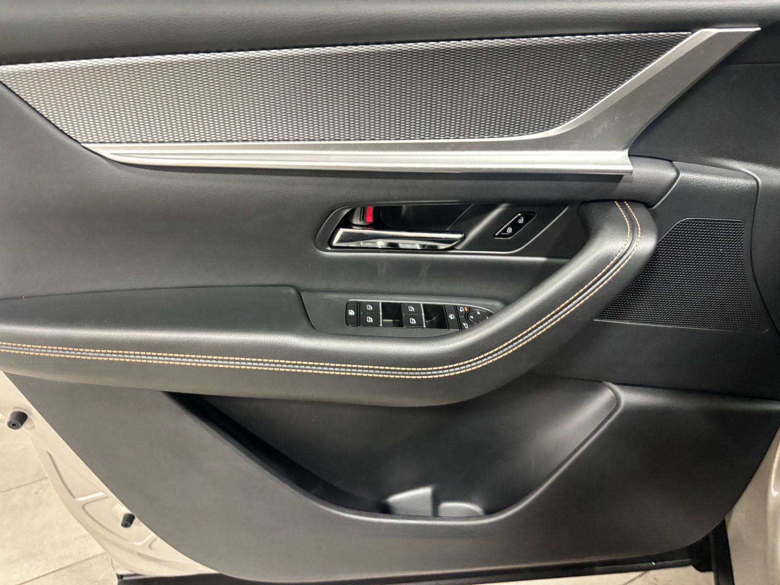 Certified 2026 MAZDA CX-90 3.3 Turbo w/ Premium Plus Pkg image 19