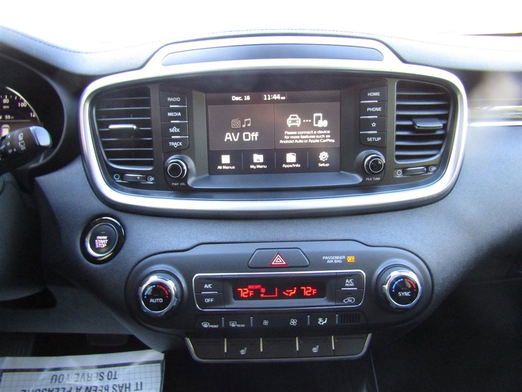 Used 2020 Kia Sorento EX image 26